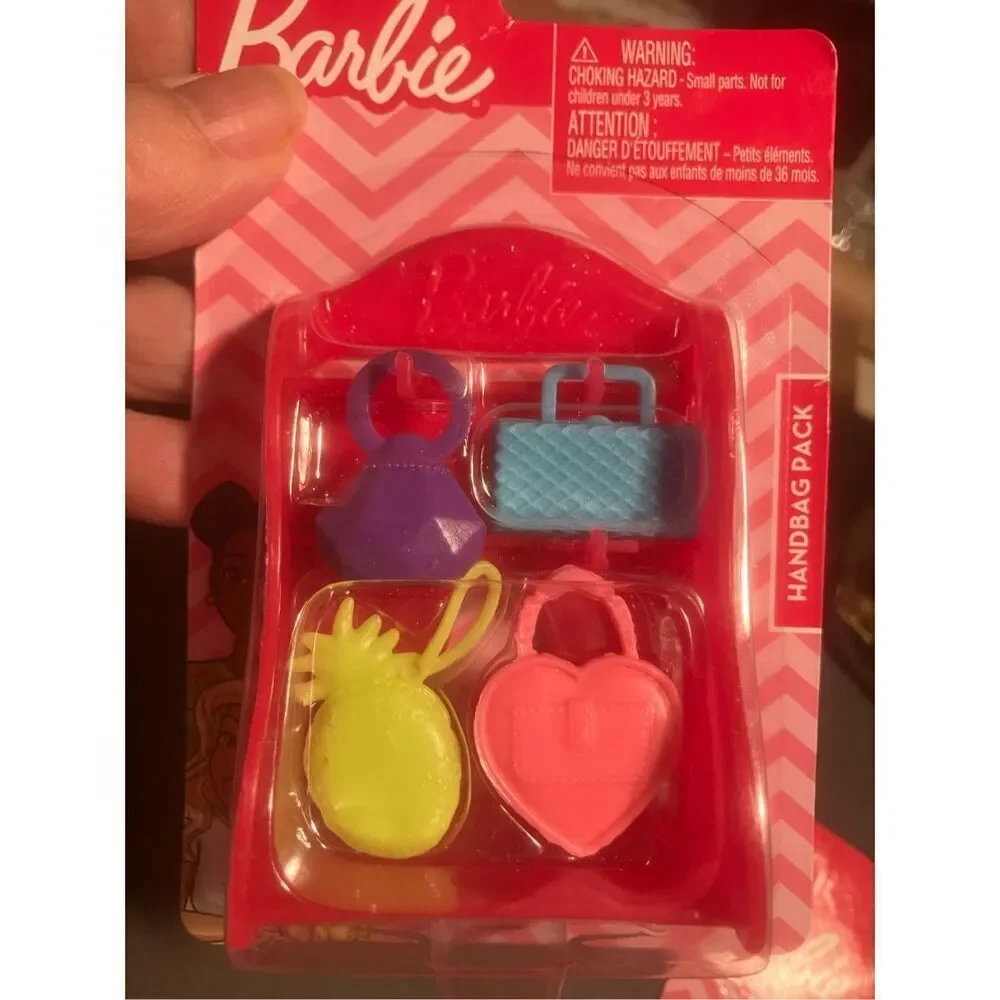 Barbie Accessory Bundle New - Picture 3 of 6